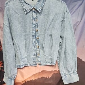 Casual Light Blue Button-Down Shirt Nwot